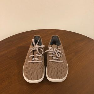 All Birds Tree Runners. Size 7. Kauri Coffee